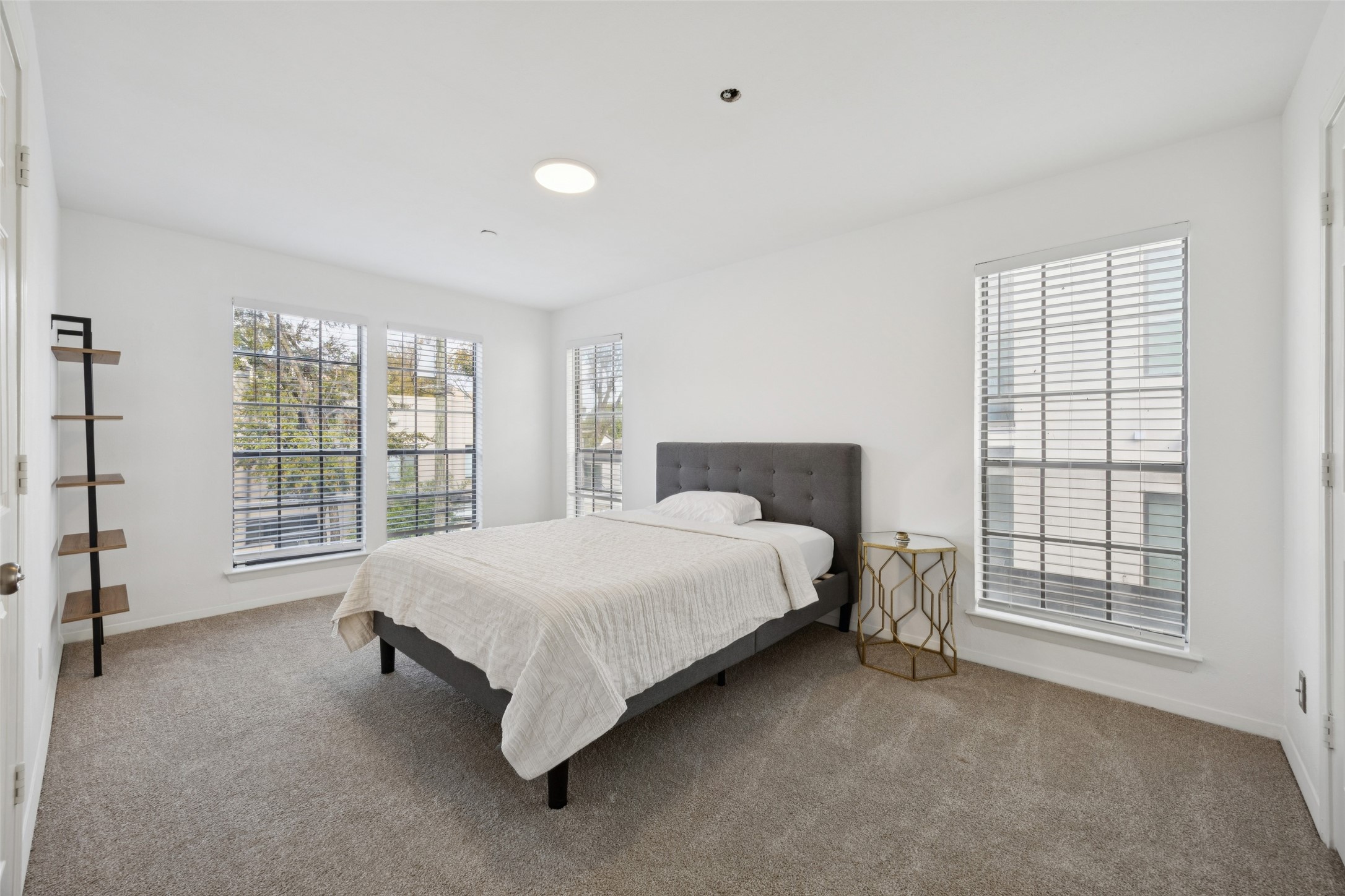3919 Cole Avenue Dallas TX 75204