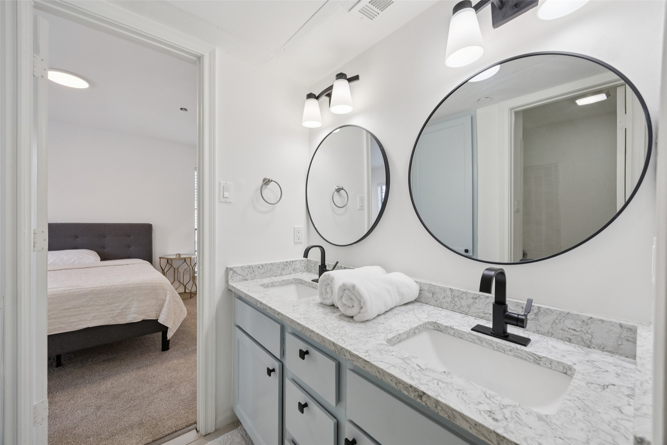 3919 Cole Avenue Dallas TX 75204