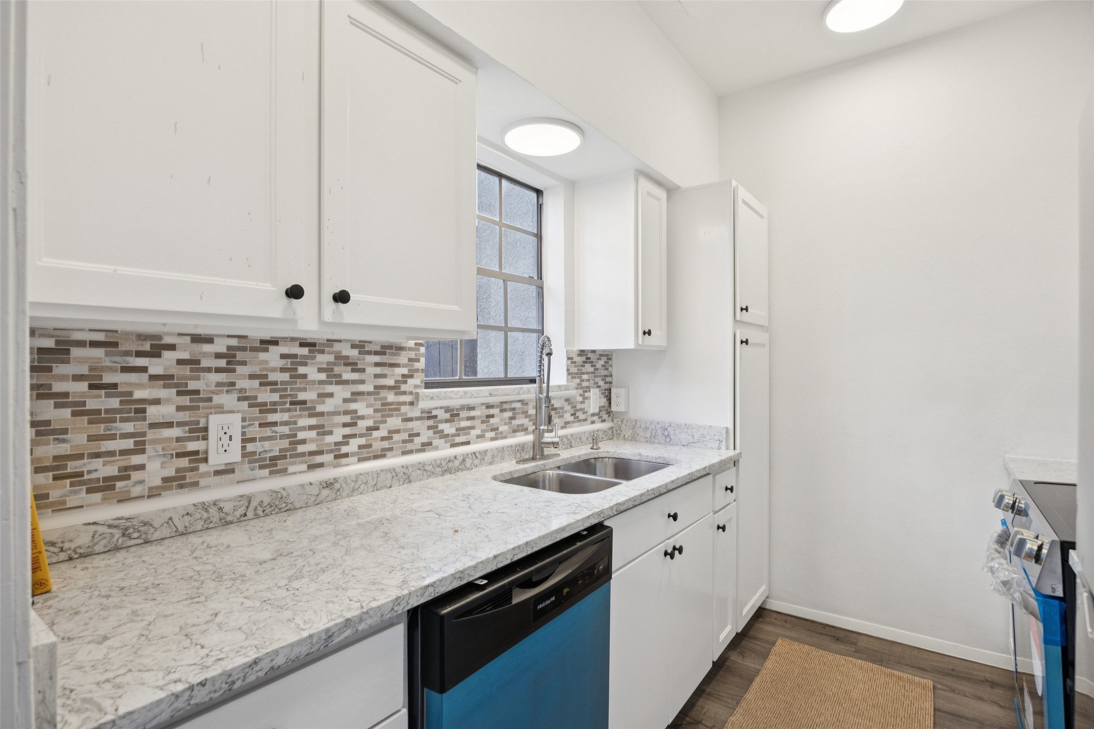 3919 Cole Avenue Dallas TX 75204