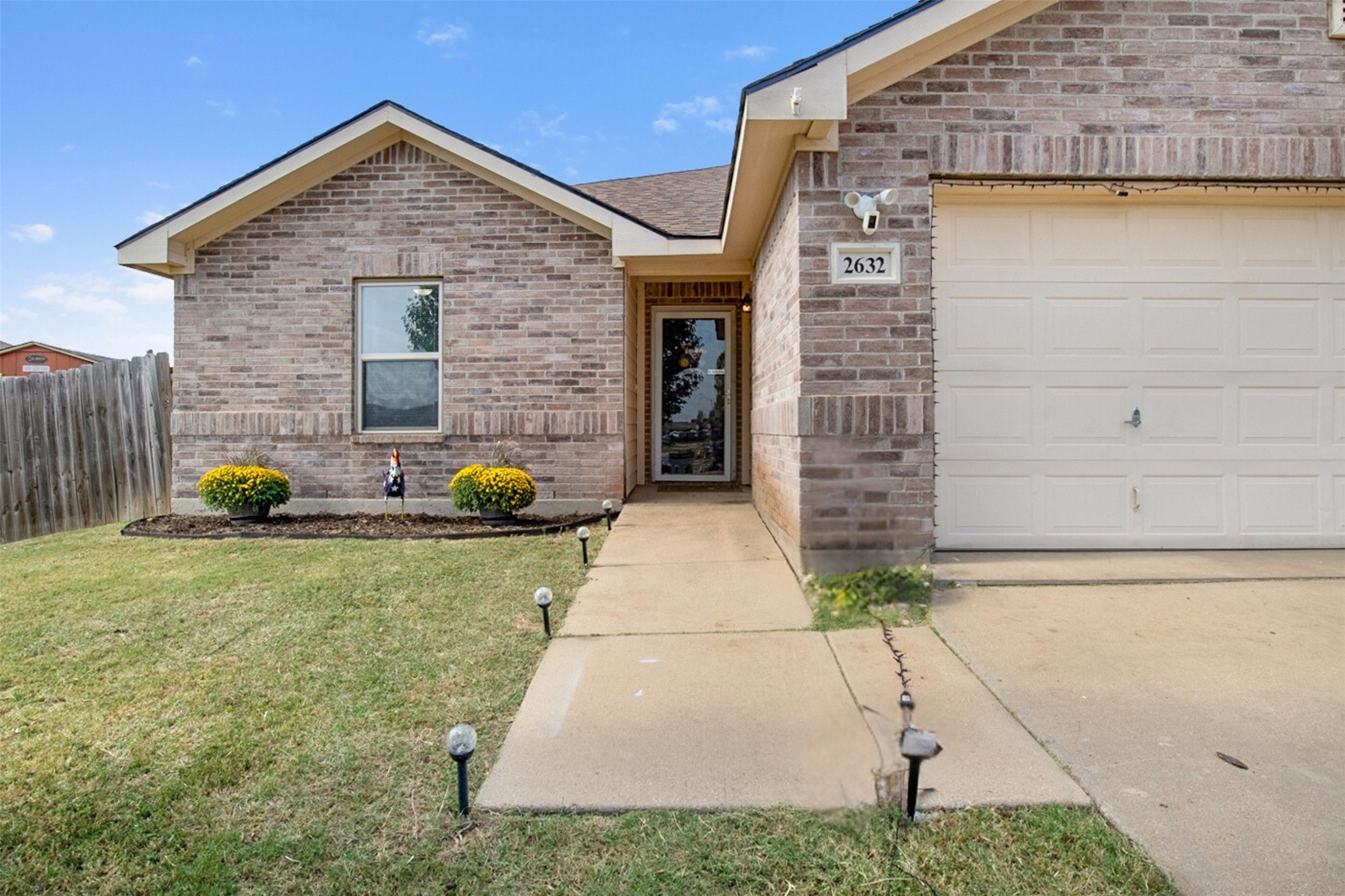 2632 Castle Pines Drive Burleson TX 76028