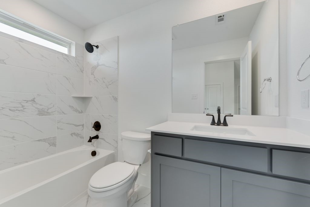 250 Landon Trail Fate TX 75189