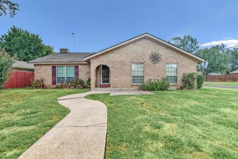 2701 N Woods Street Sherman TX 75092