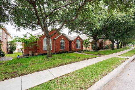9718 Wolf Creek Drive Irving TX 75063