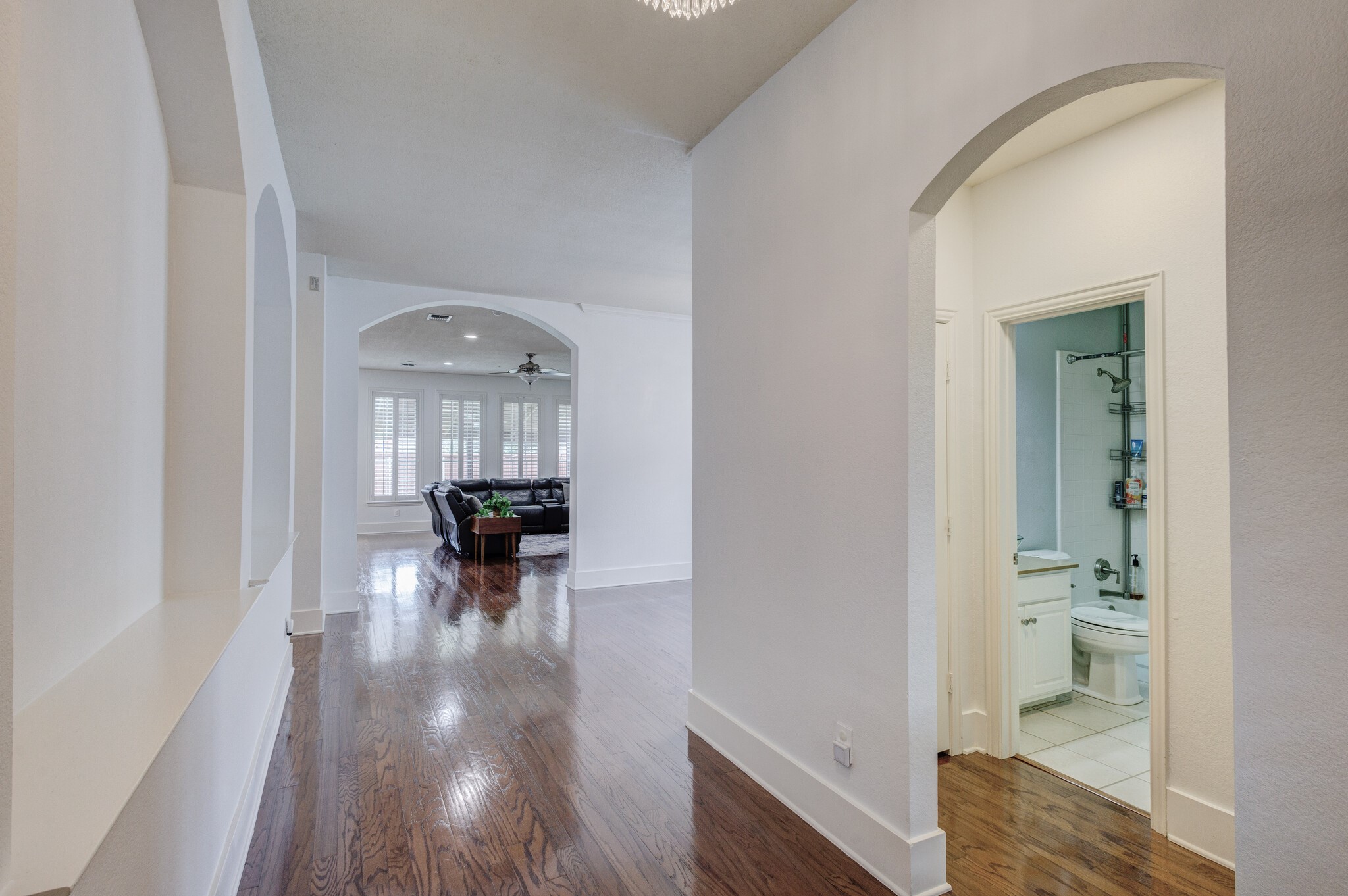 9718 Wolf Creek Drive Irving TX 75063
