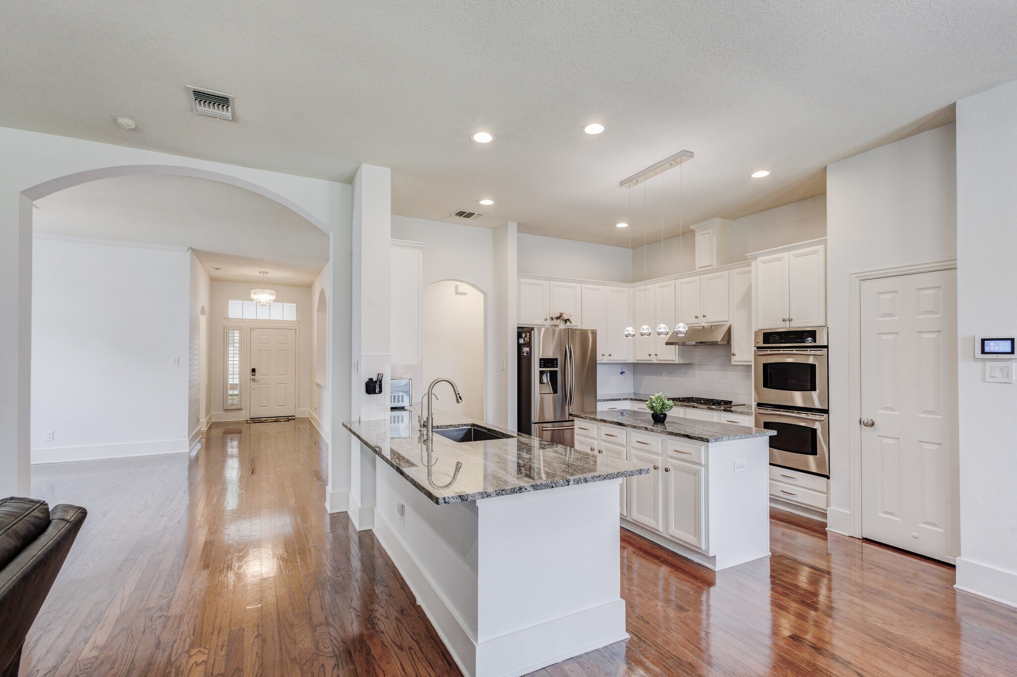 9718 Wolf Creek Drive Irving TX 75063