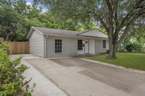 811 N Cooper Street Arlington TX 76011