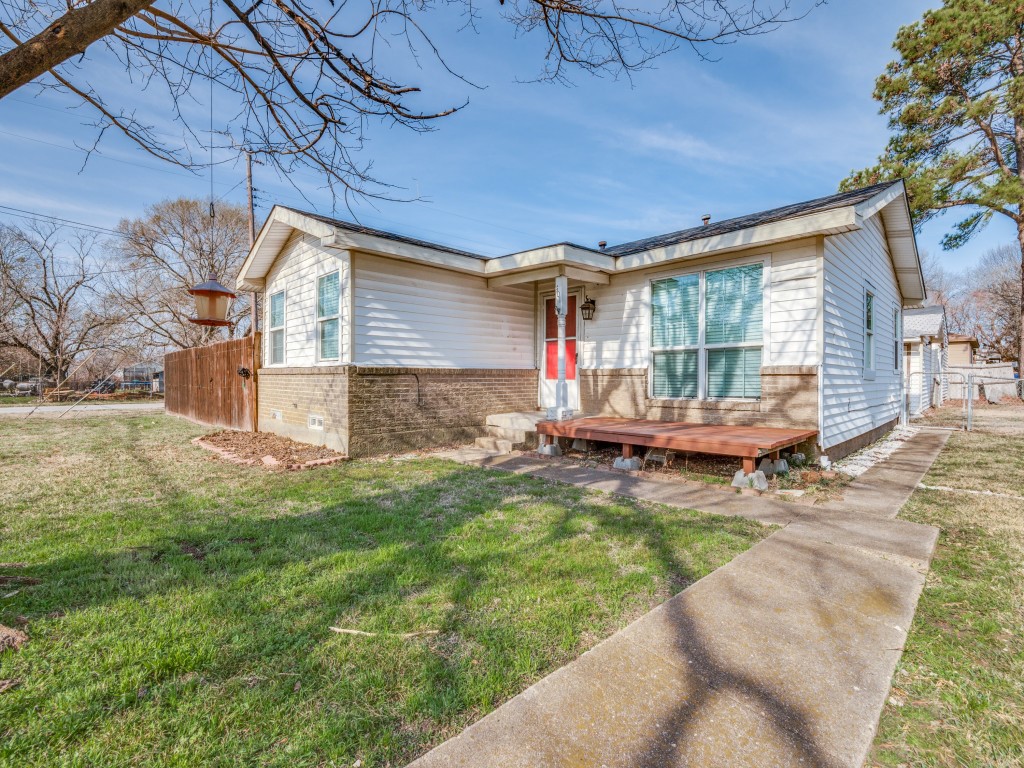 401 E Simonds Road Seagoville TX 75159