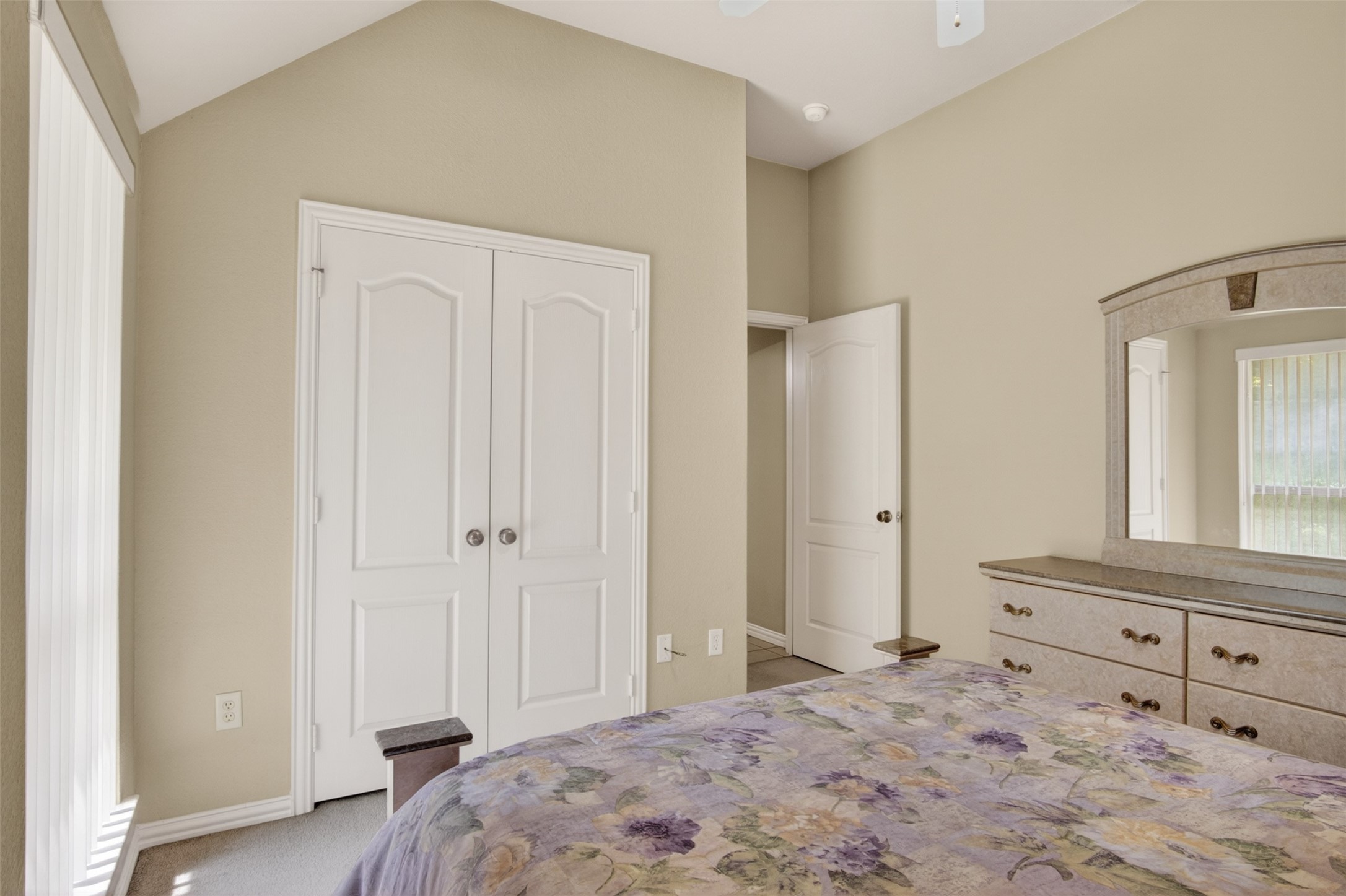 2416 Park Run Drive Arlington TX 76016