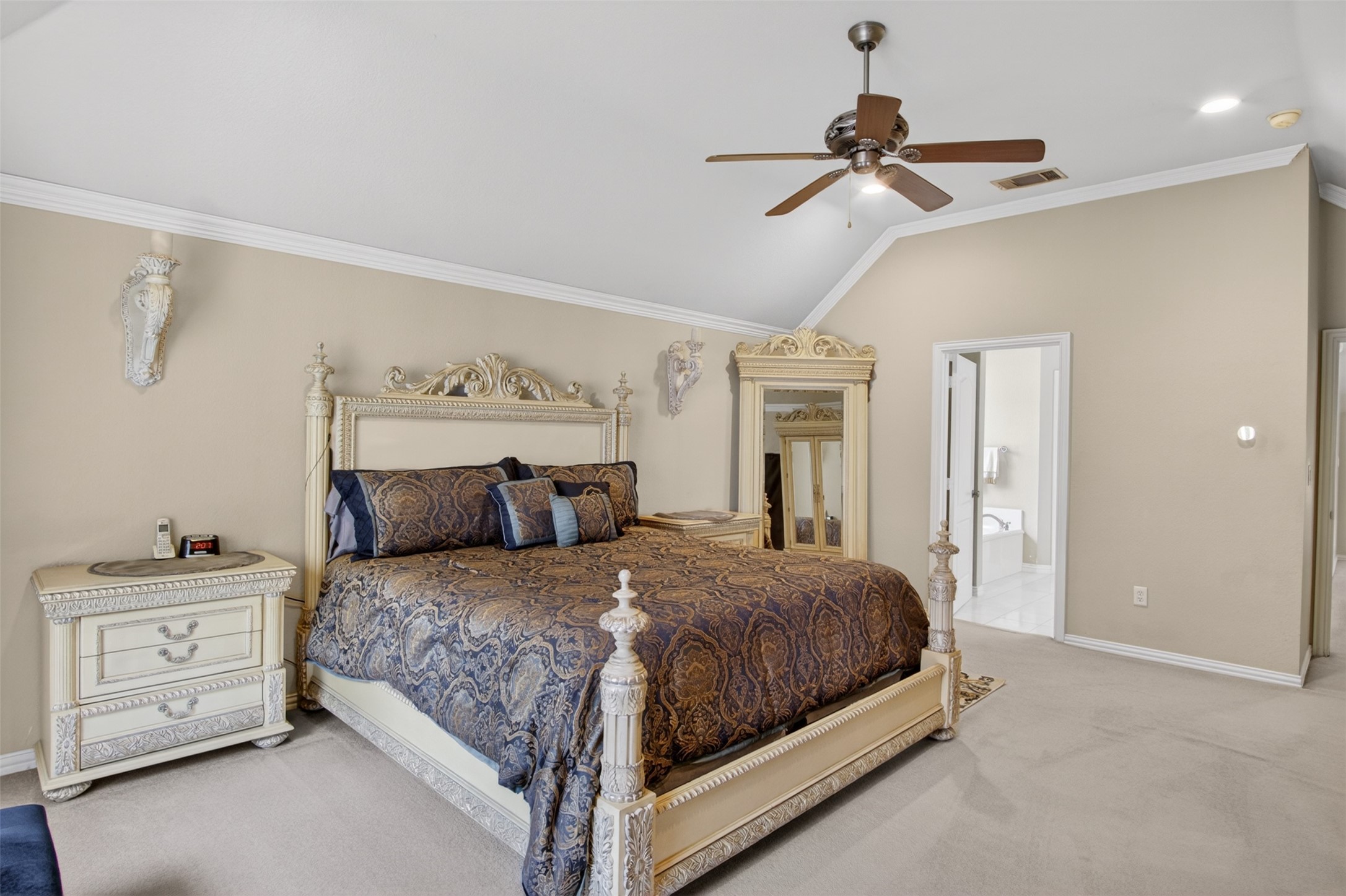 2416 Park Run Drive Arlington TX 76016