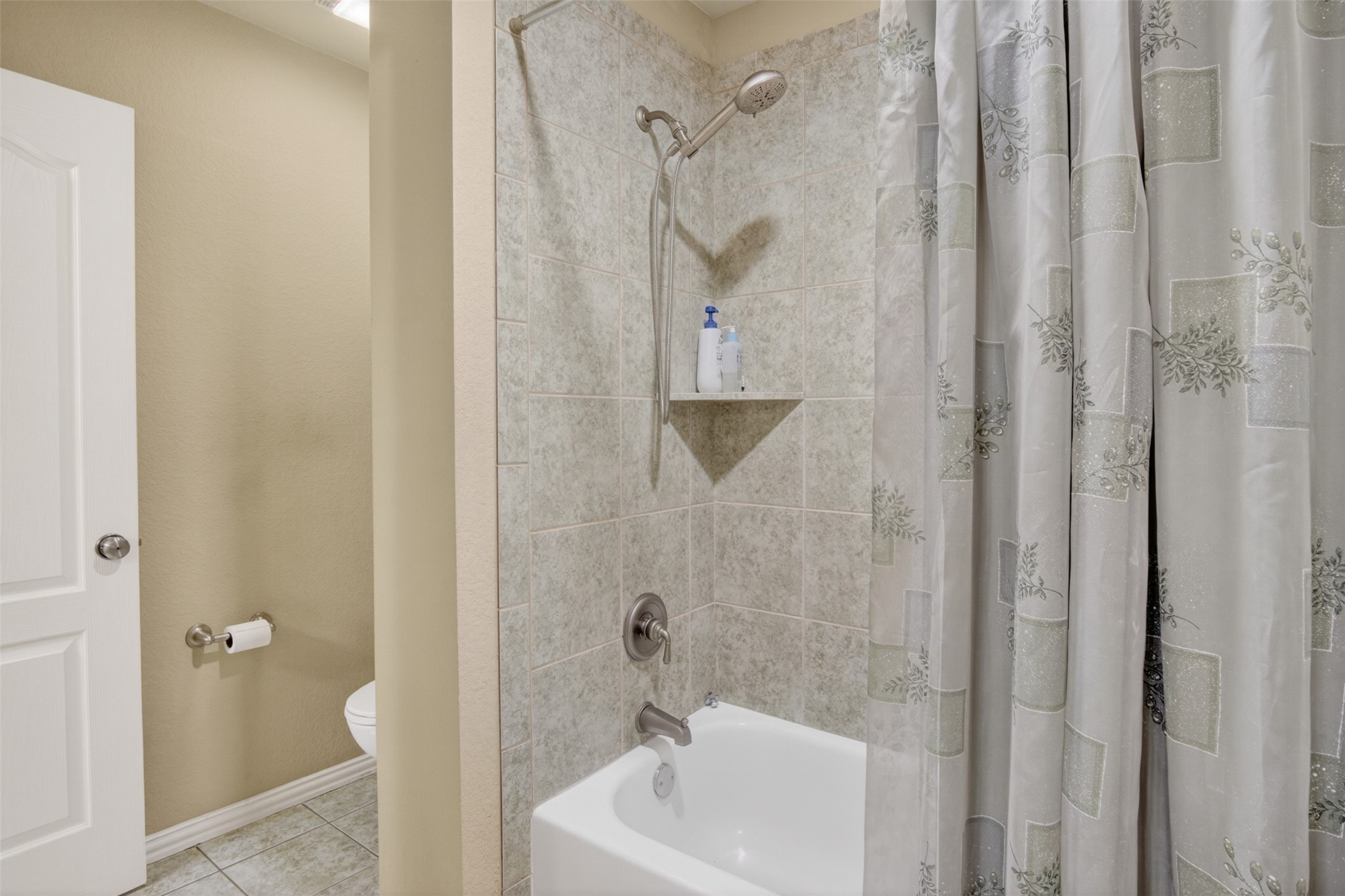 2416 Park Run Drive Arlington TX 76016