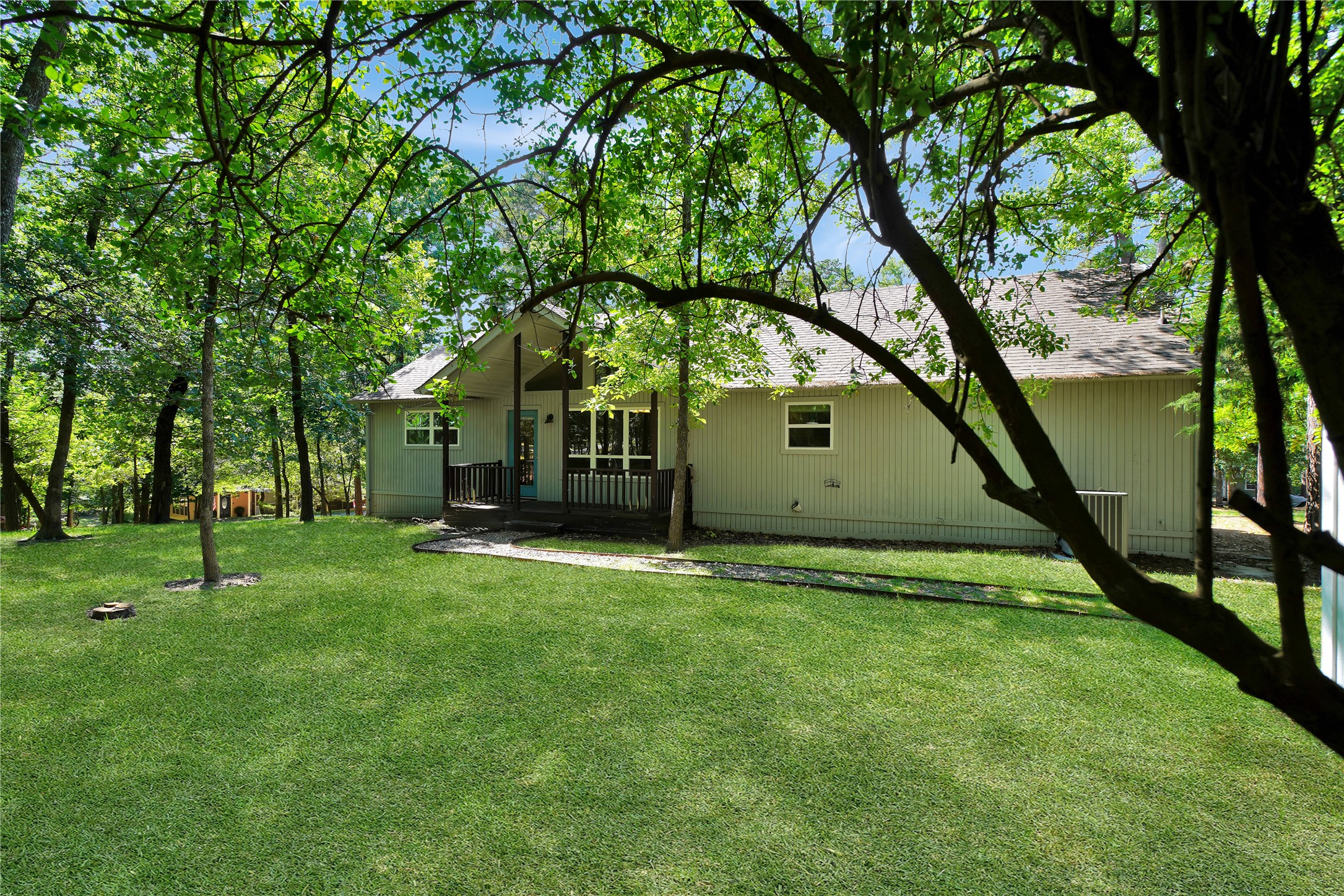 245 Larchwood Path Holly Lake Ranch TX 75765
