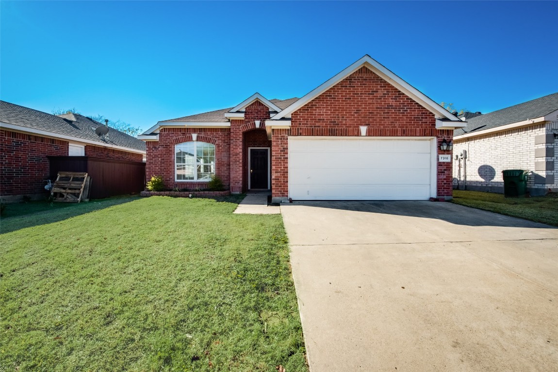7318 Cresswell Drive Arlington TX 76001