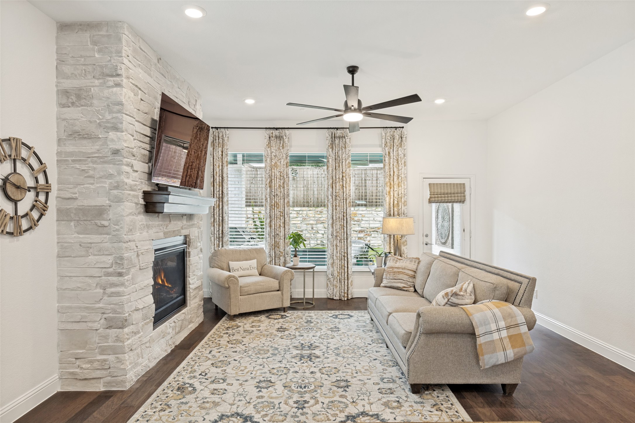 229 Savannah Lane Oak Point TX 75068