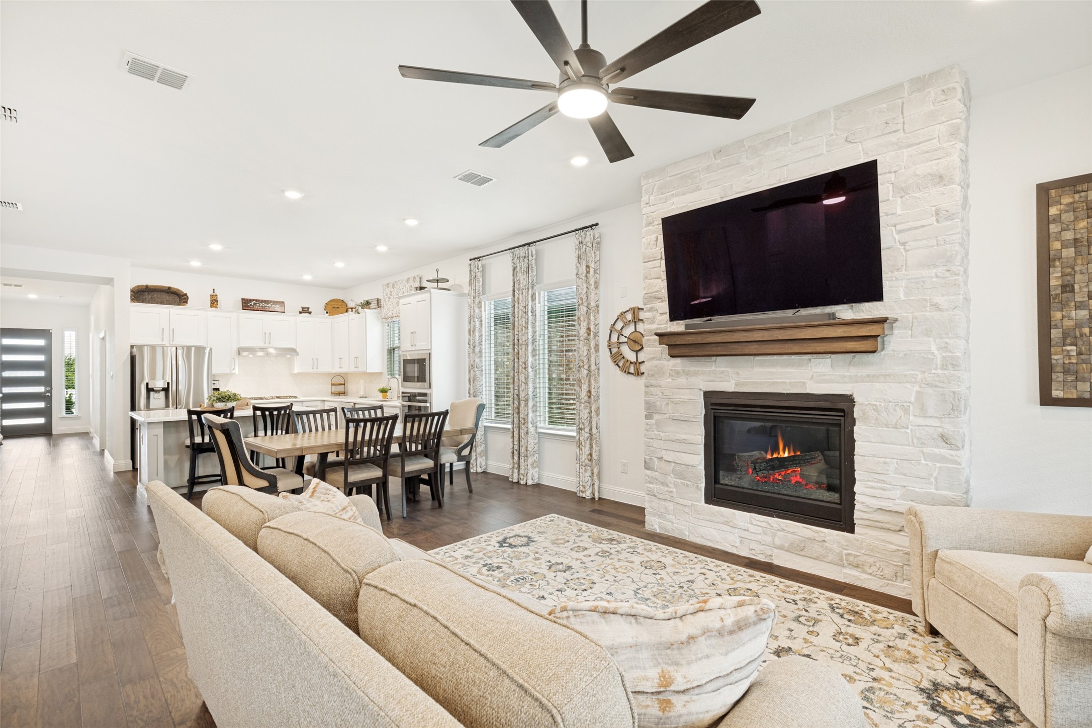 229 Savannah Lane Oak Point TX 75068