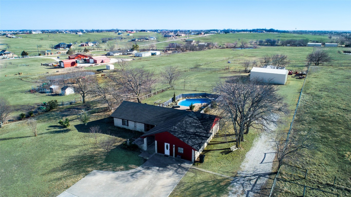 3873 Lois Road E Sanger TX 76266