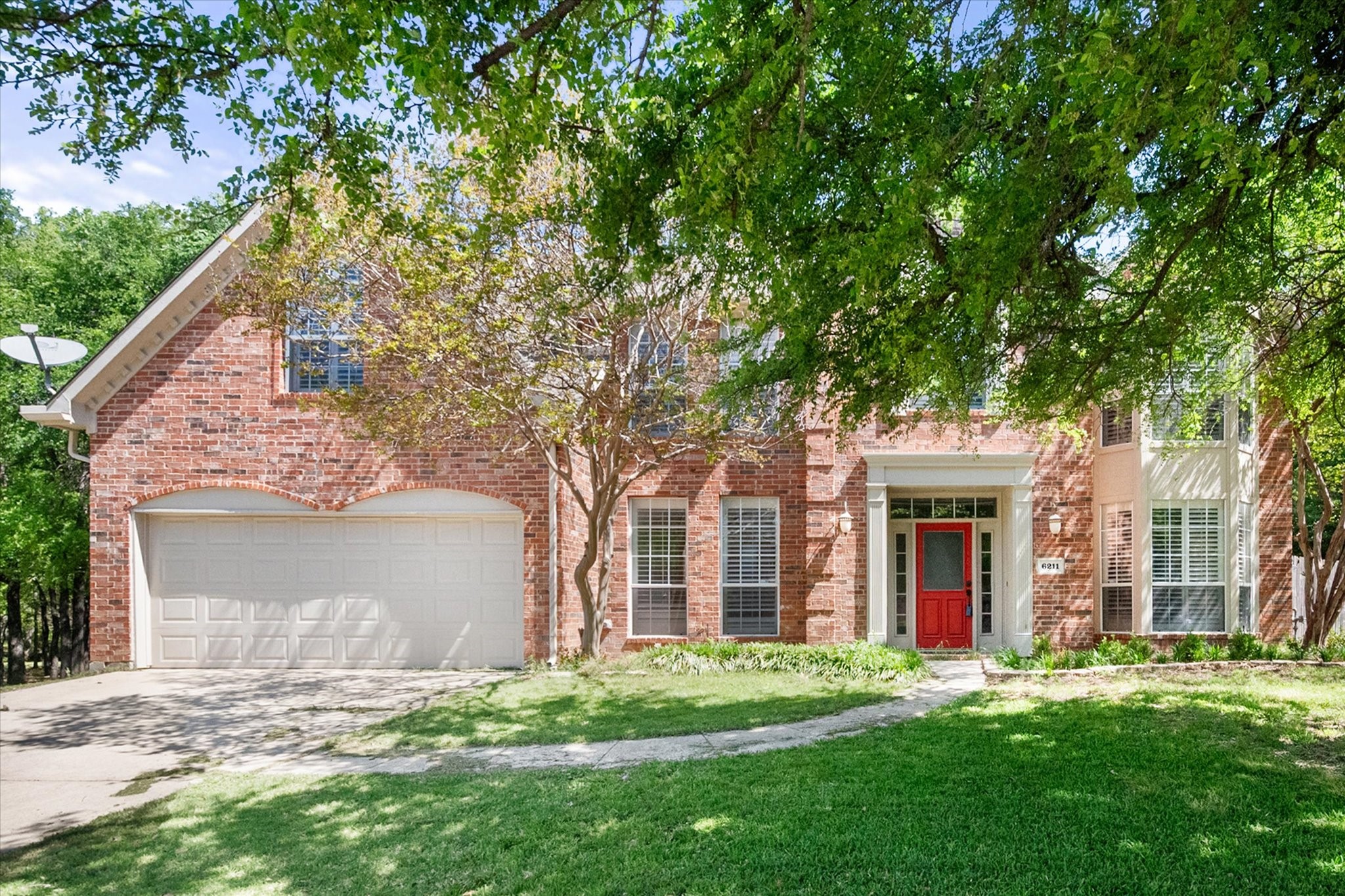6211 Fox Hunt Drive Arlington TX 76001