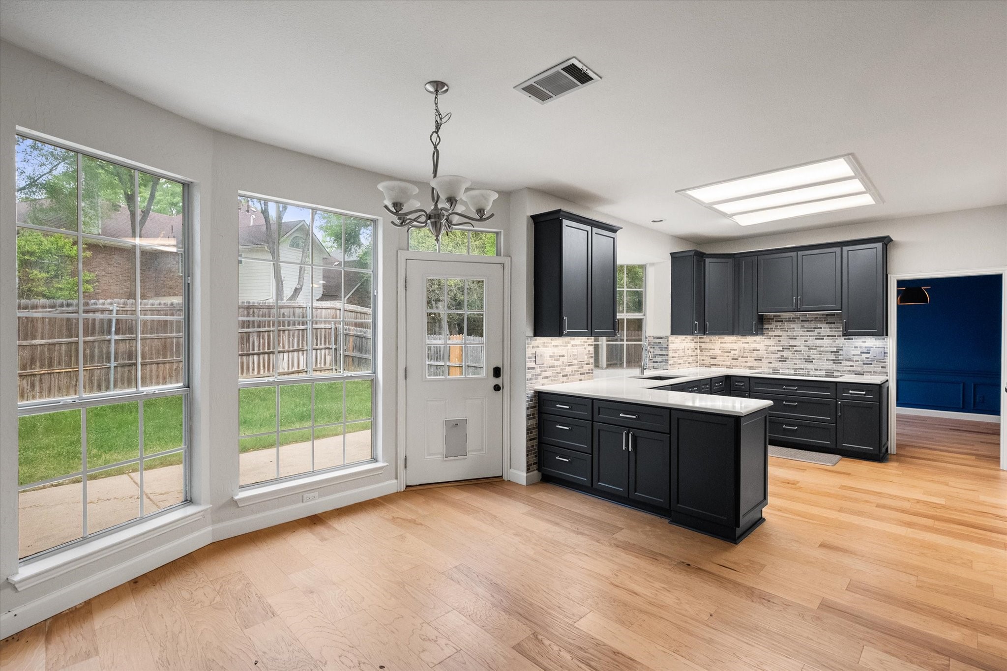 6211 Fox Hunt Drive Arlington TX 76001