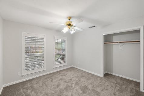 6211 Fox Hunt Drive Arlington TX 76001