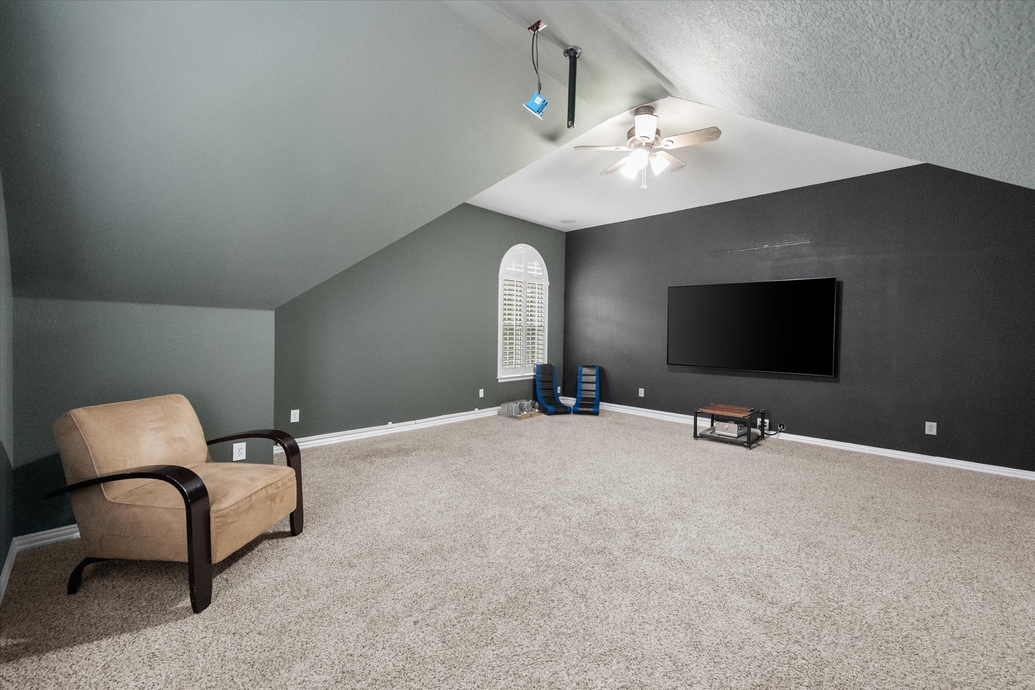 6211 Fox Hunt Drive Arlington TX 76001