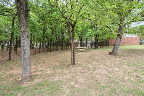 6211 Fox Hunt Drive Arlington TX 76001