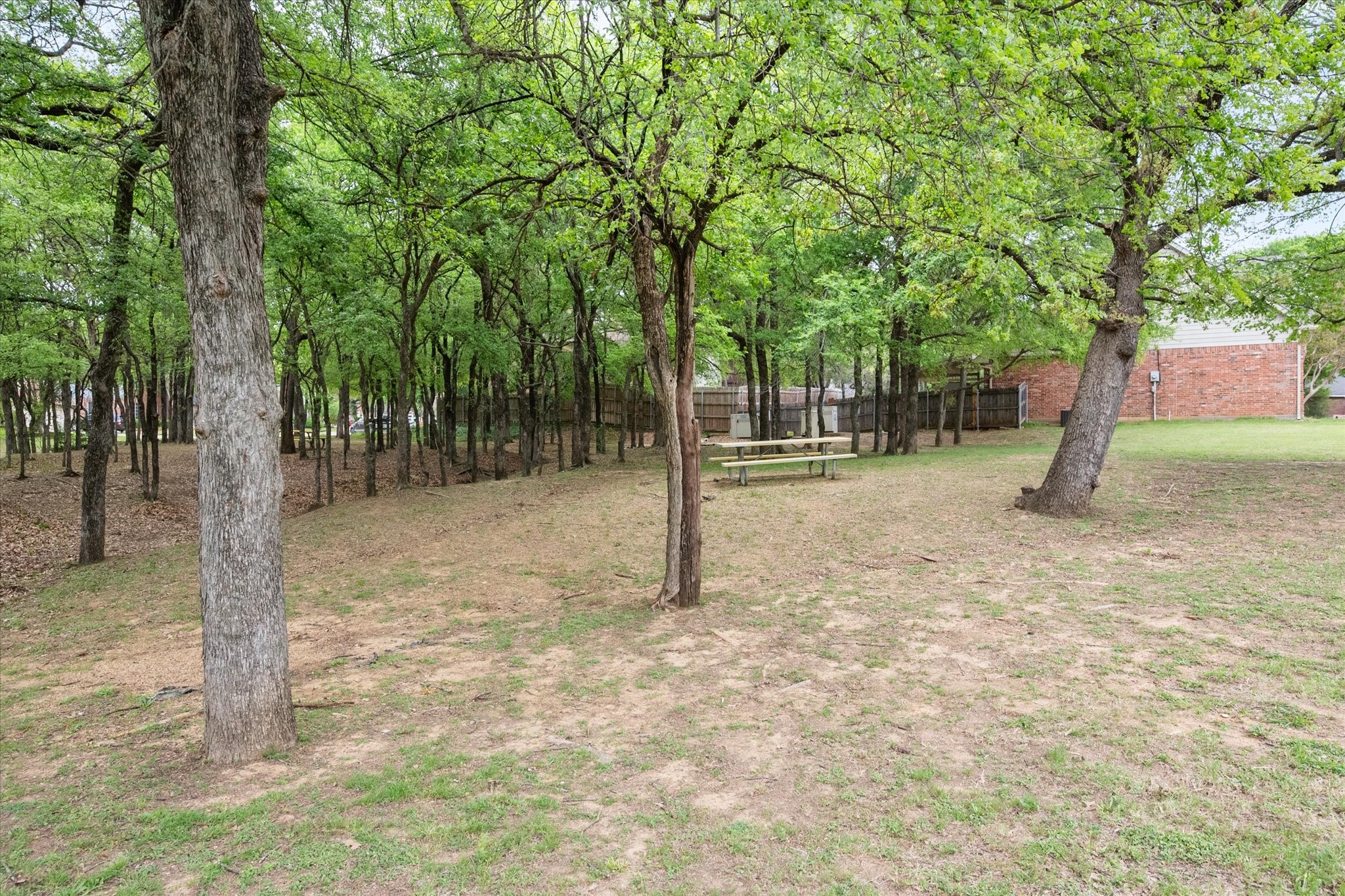 6211 Fox Hunt Drive Arlington TX 76001