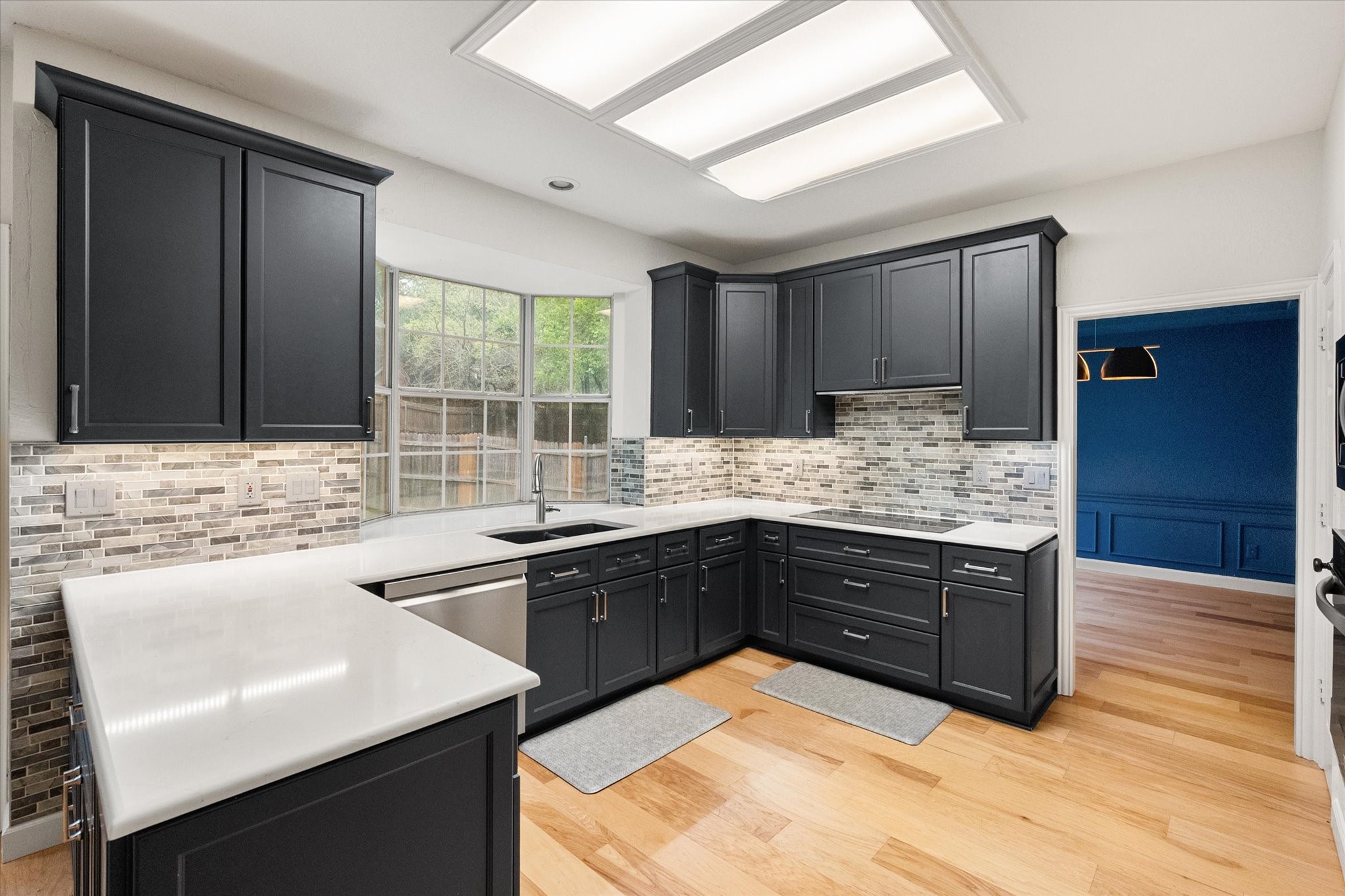 6211 Fox Hunt Drive Arlington TX 76001
