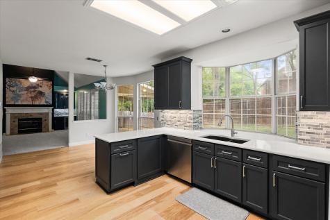 6211 Fox Hunt Drive Arlington TX 76001