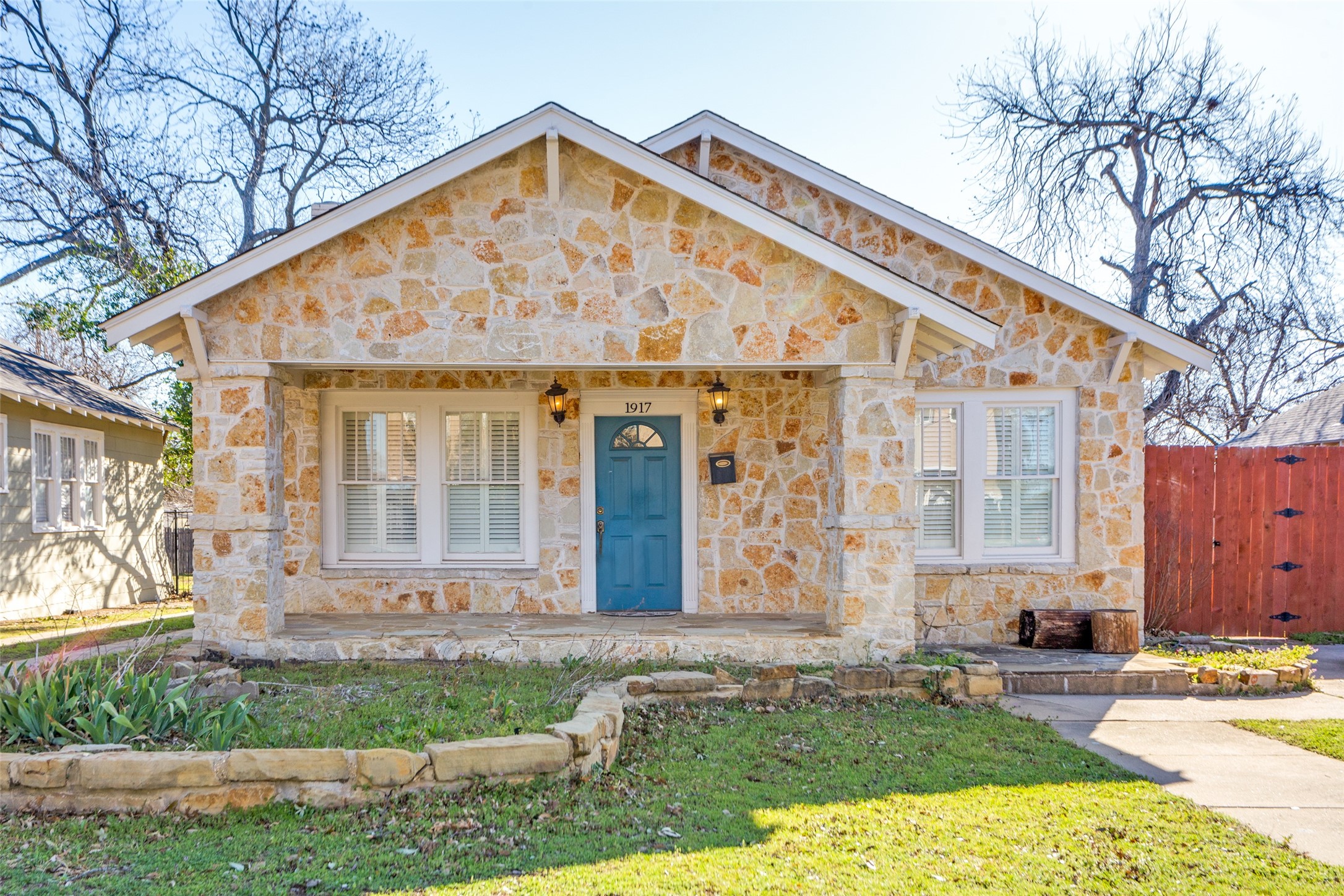 1917 Carleton Avenue Fort Worth TX 76107