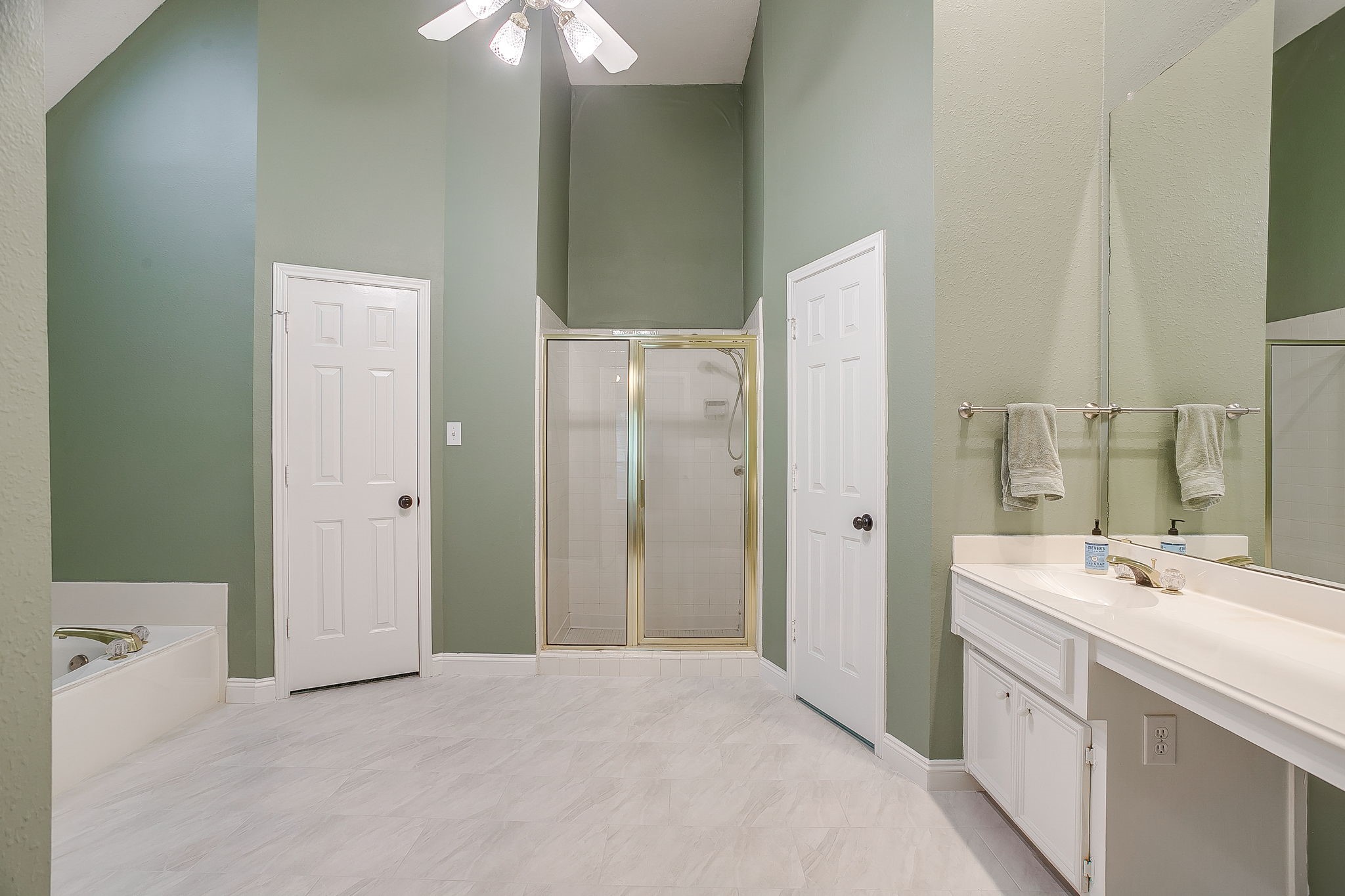 5136 Golden Lane Fort Worth TX 76123