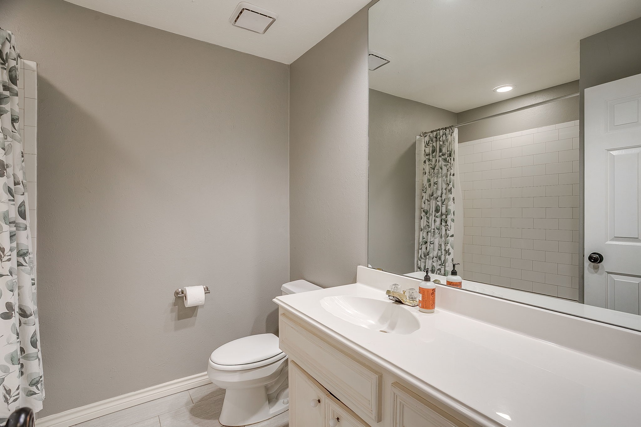 5136 Golden Lane Fort Worth TX 76123