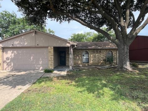 401 S Willow Street Mansfield TX 76063