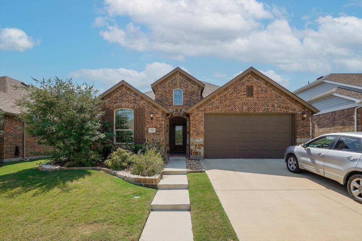 1733 Lark Lane Argyle TX 76226