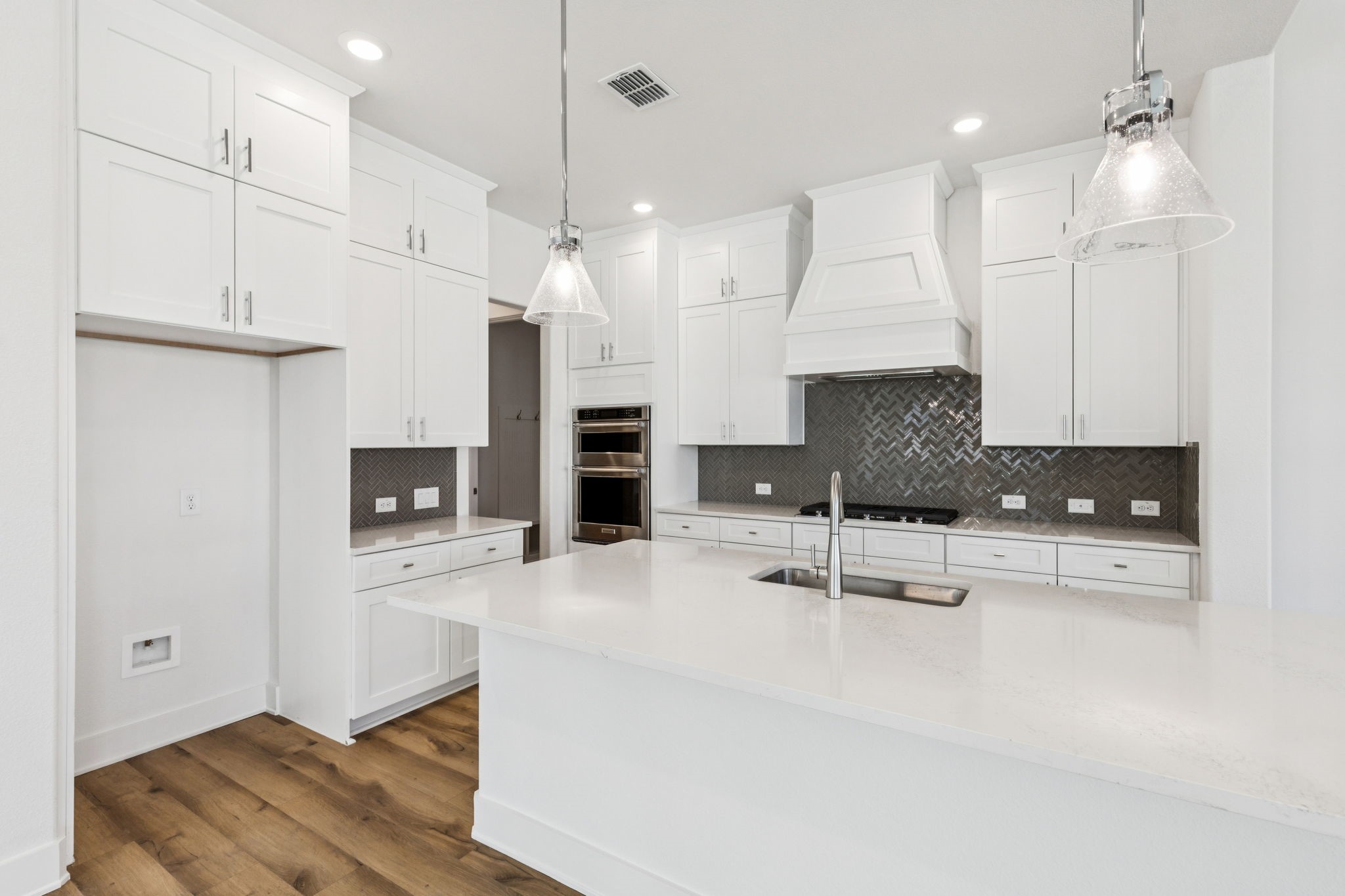 1608 Angus Trail Van Alstyne TX 75495