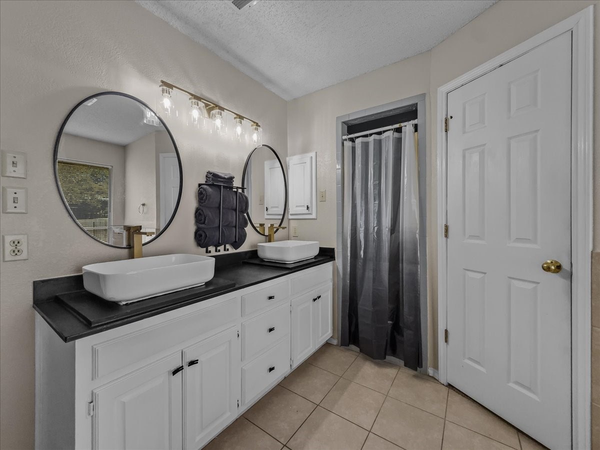 1821 Montauk Way Desoto TX 75115