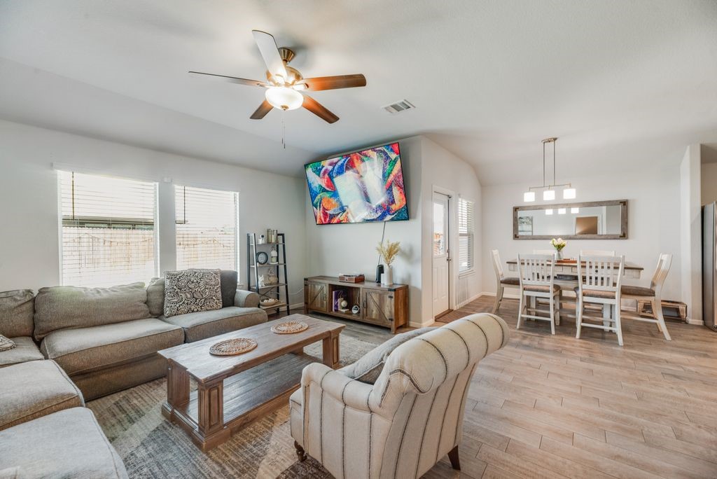 6128 Frontiersman Trail Fort Worth TX 76179