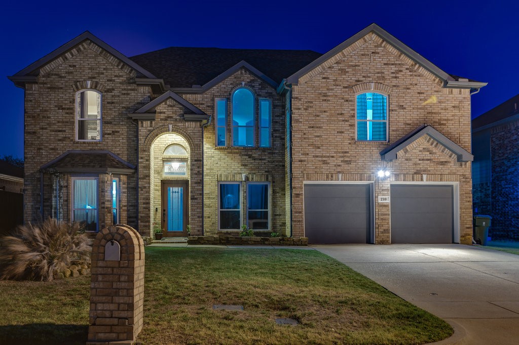 210 Country Meadow Court Mansfield TX 76063
