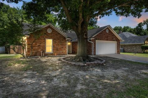 1713 Creekside Avenue Sherman TX 75092