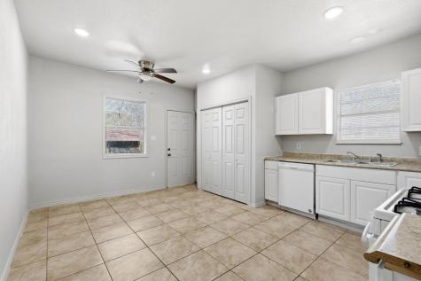 709 N Chandler Avenue Denison TX 75020