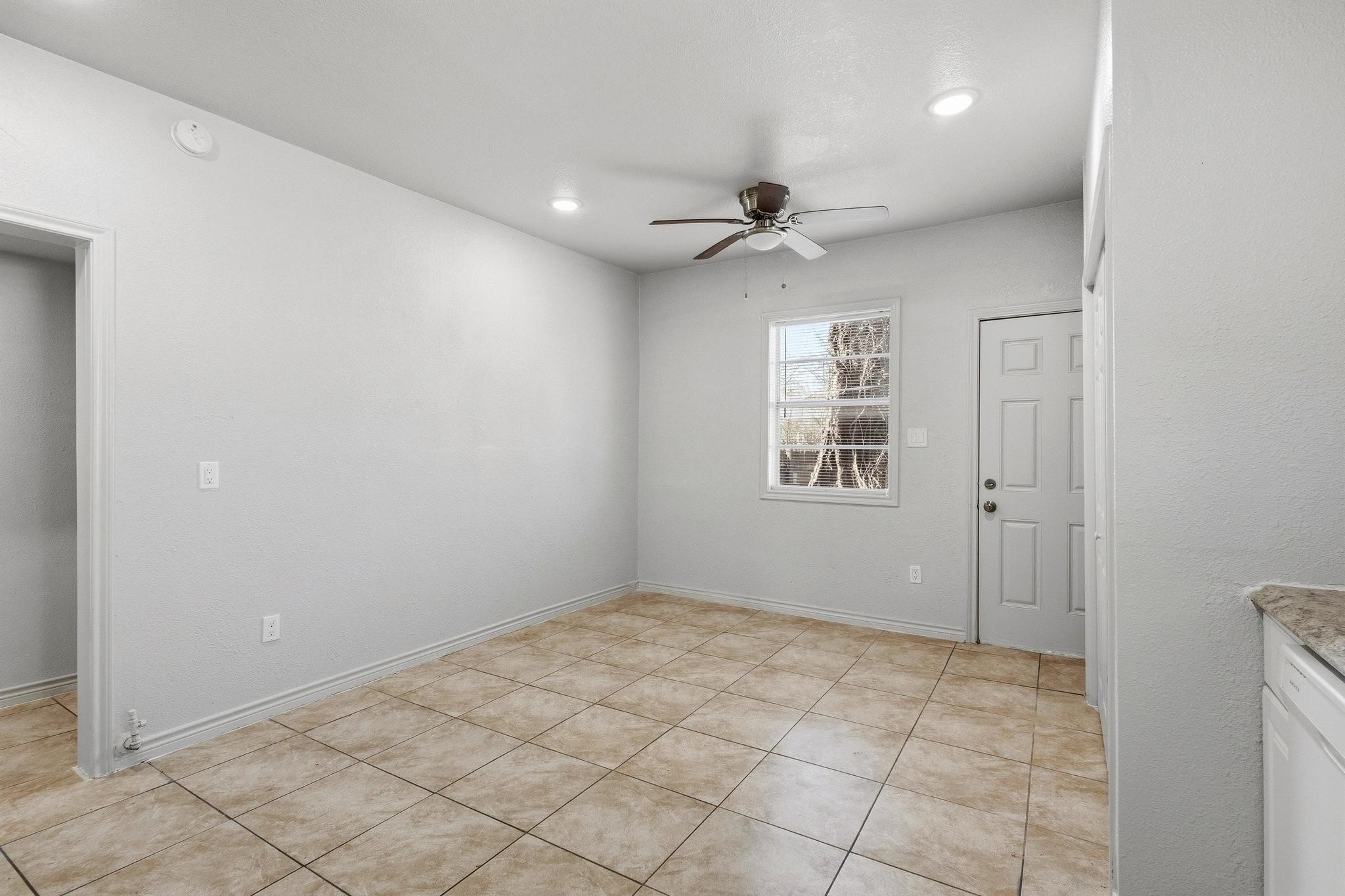 709 N Chandler Avenue Denison TX 75020