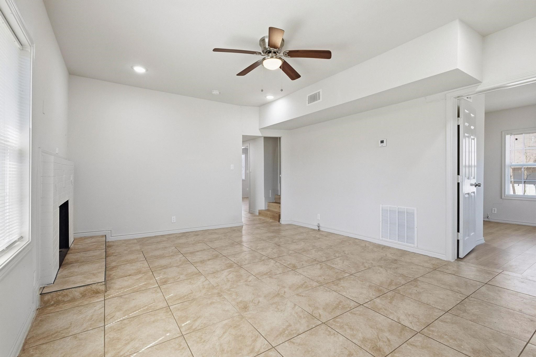 709 N Chandler Avenue Denison TX 75020