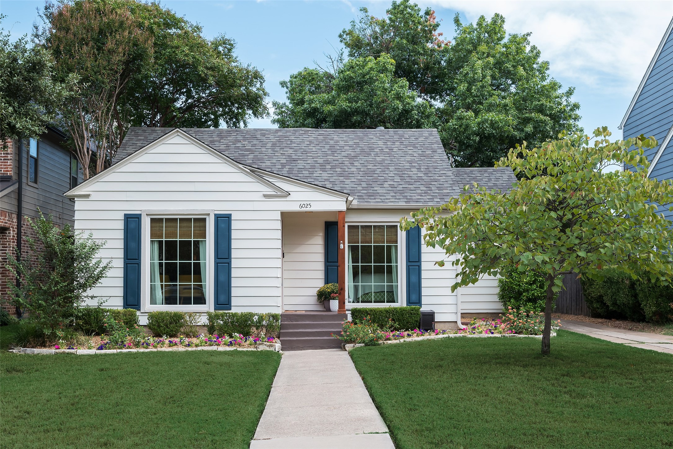 6025 Penrose Avenue Dallas TX 75206