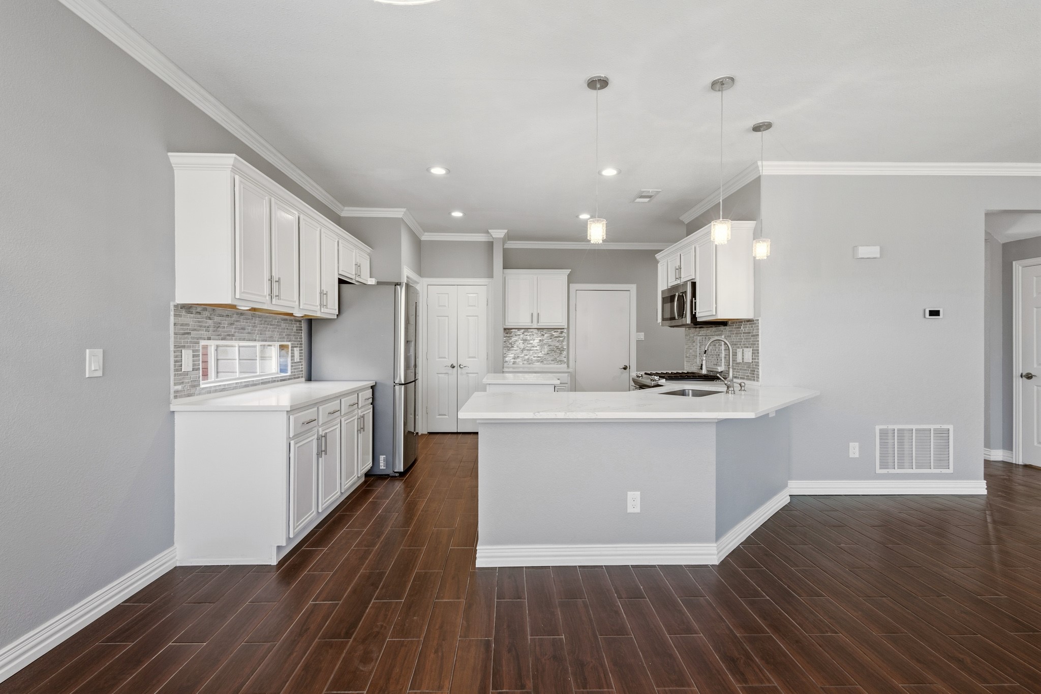 6722 Tabor Drive Arlington TX 76002