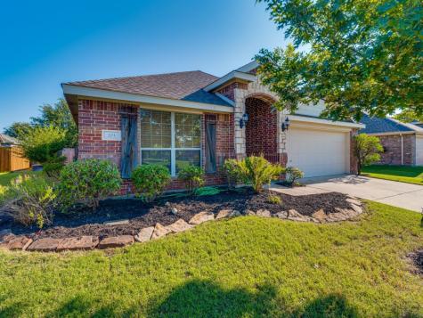 203 Longhorn Drive Waxahachie TX 75165