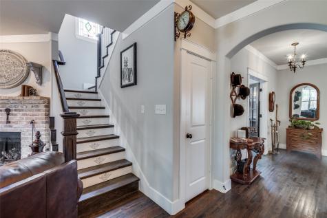 504 N Tennessee Street Mckinney TX 75069
