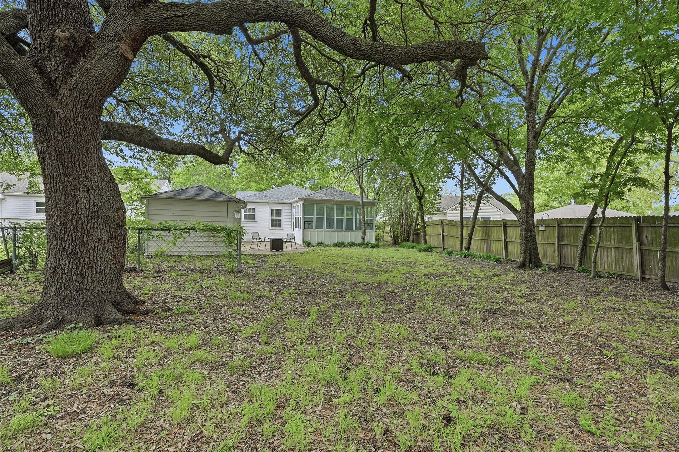 1032 N Lockhart Street Sherman TX 75092