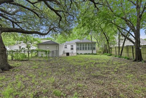 1032 N Lockhart Street Sherman TX 75092