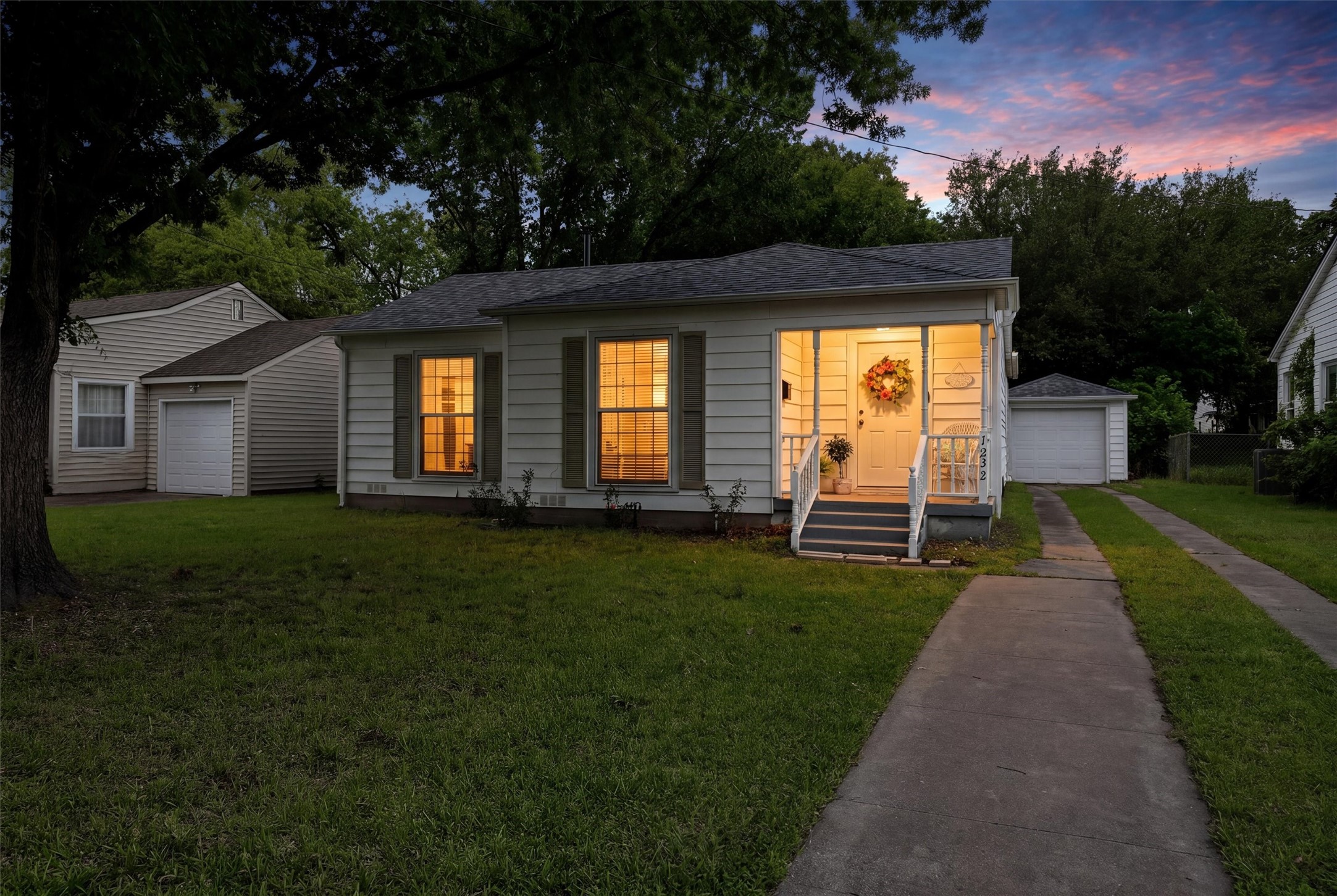 1032 N Lockhart Street Sherman TX 75092