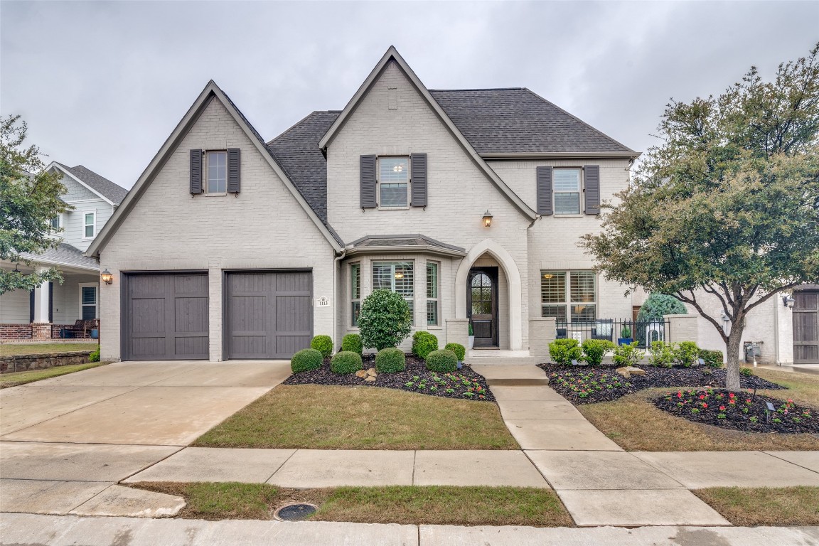 1113 Sarah Street Allen TX 75013