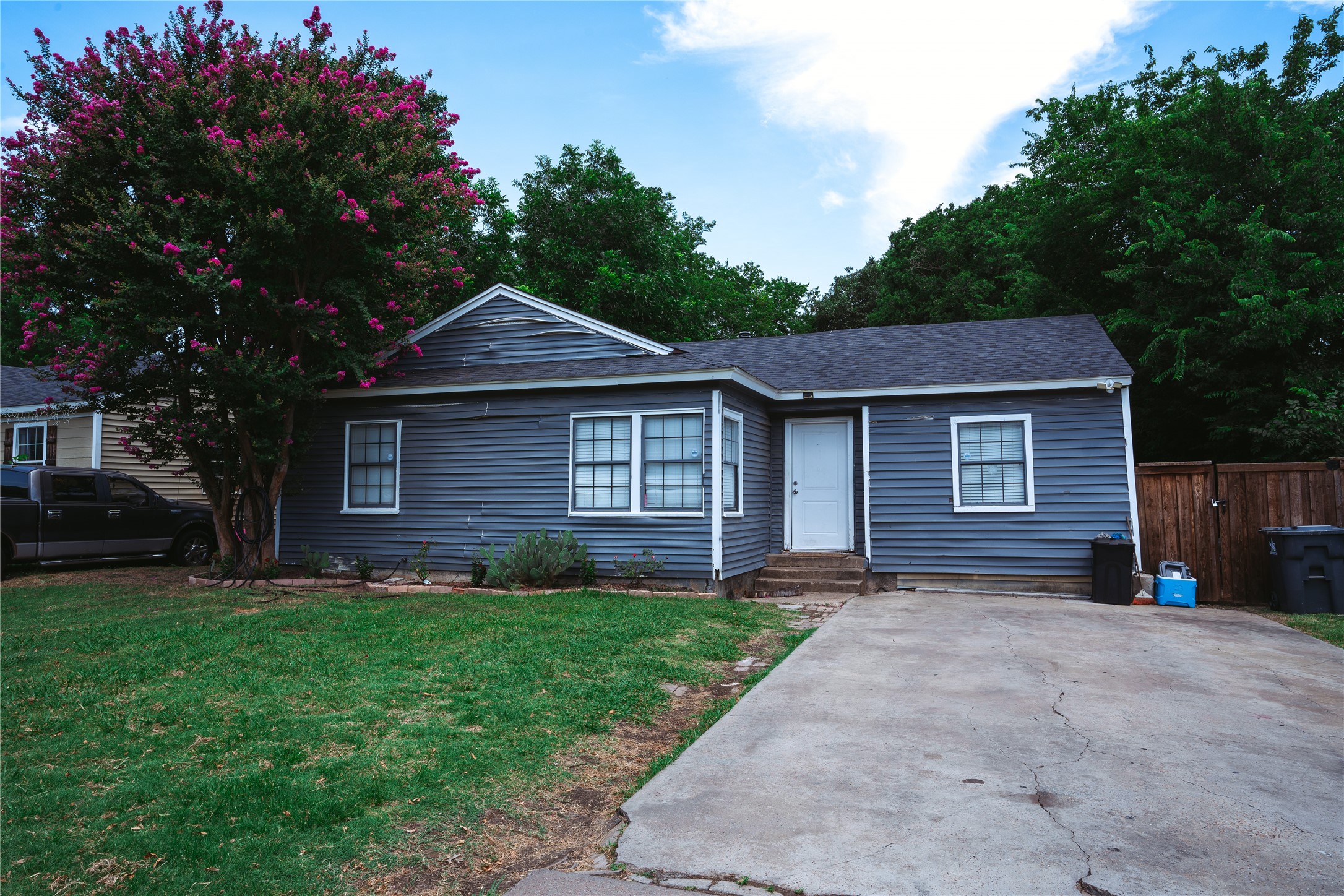 1528 Carswell Terrace Arlington TX 76010
