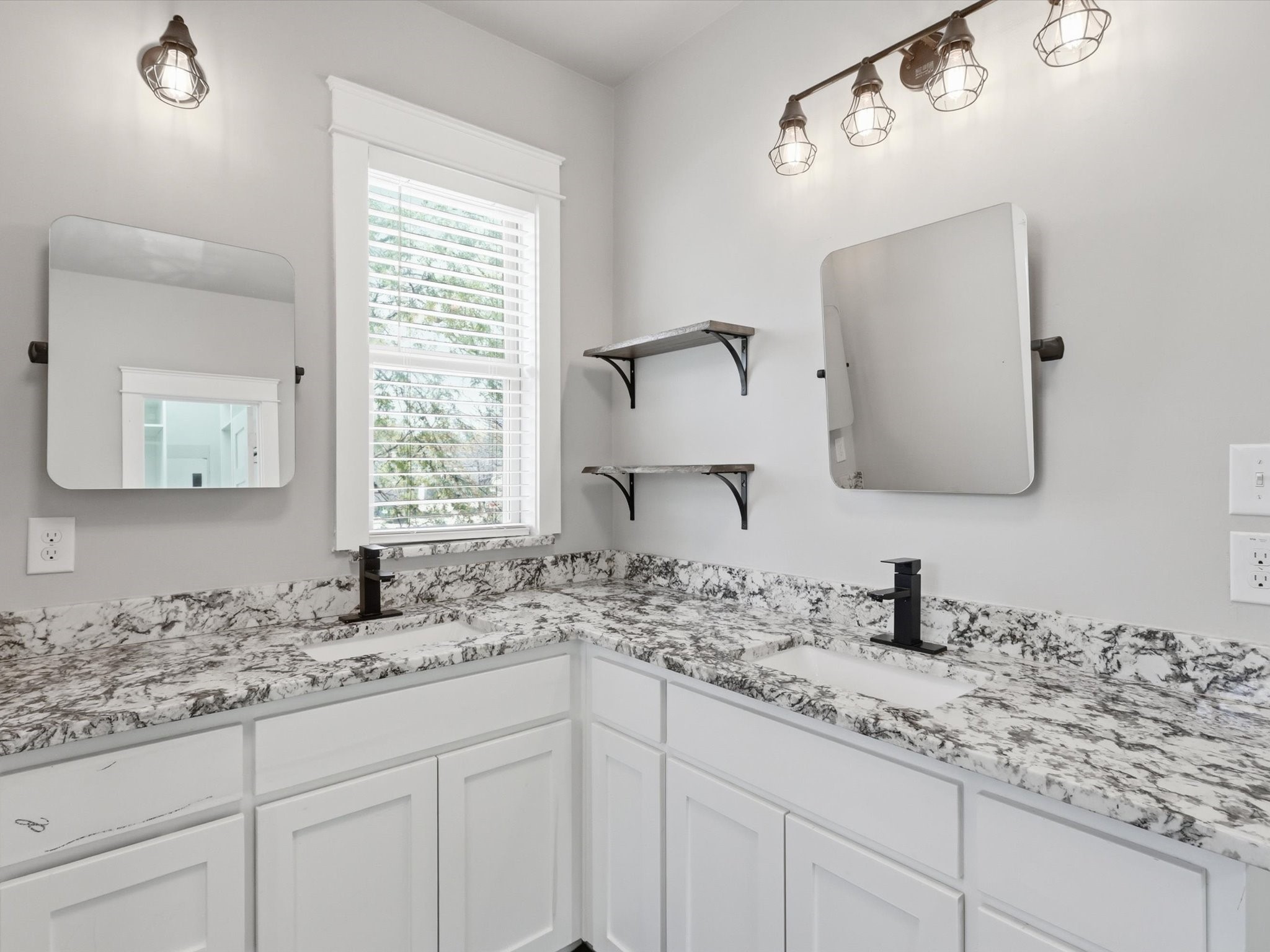 405 N Chestnut Street Mckinney TX 75069